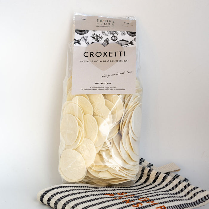 Paradiso Gift Box: 2 Trofiette, 1 Basil Trofiette, 3 Croxetti, 3 Pesto 180g, 3 Walnut Sauce 170g