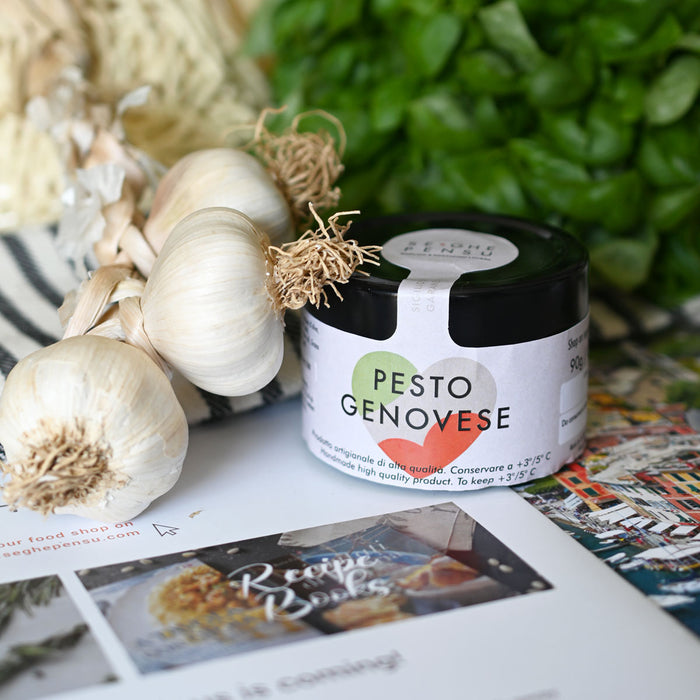 Recco Gift Box: 2 Trofiette, 2 Basil Trofiette, 2 Pesto 180g, 4 Pesto 90g
