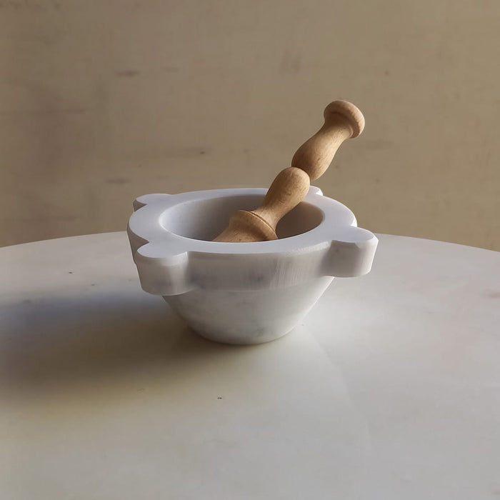 Carrara Marble Mortar with Beech Tree Pestle - Ø 10cm